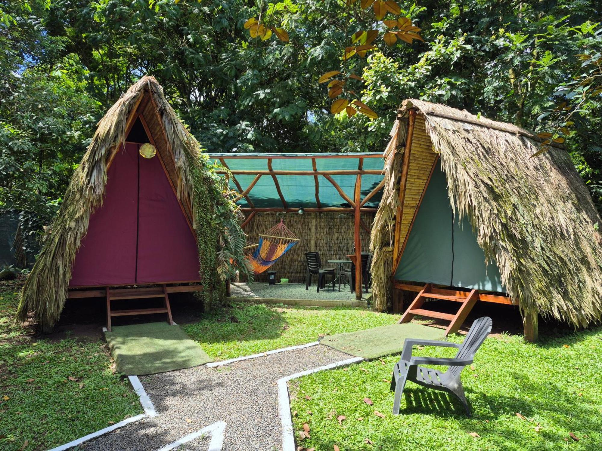 Centro Ananda Bed & Breakfast Guapiles Luaran gambar
