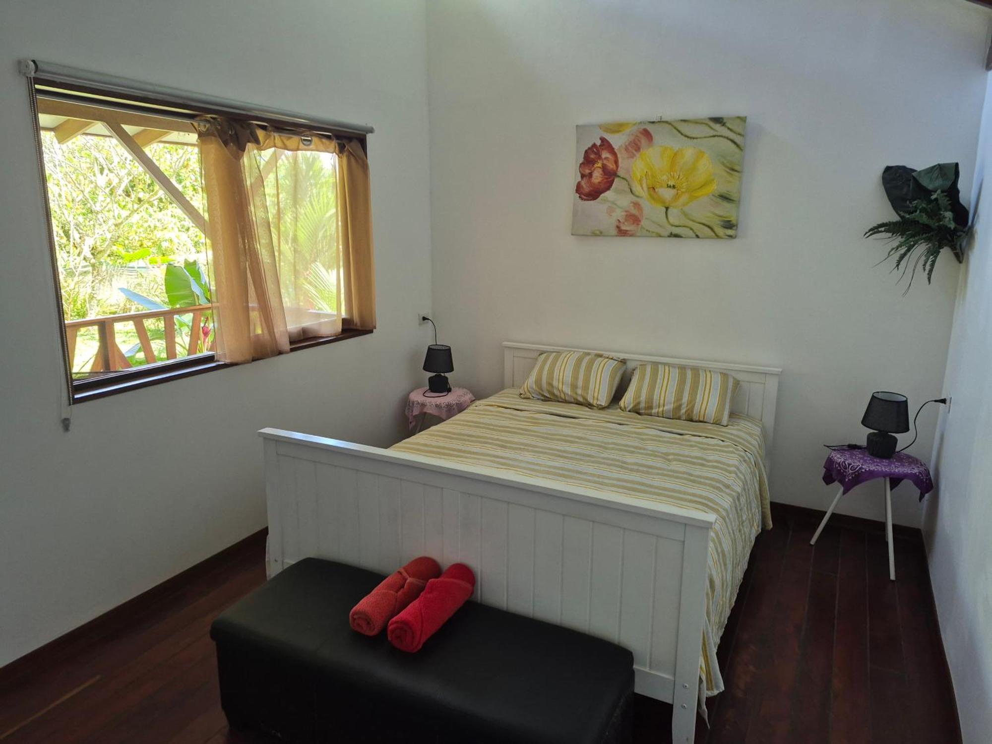 Centro Ananda Bed & Breakfast Guapiles Luaran gambar