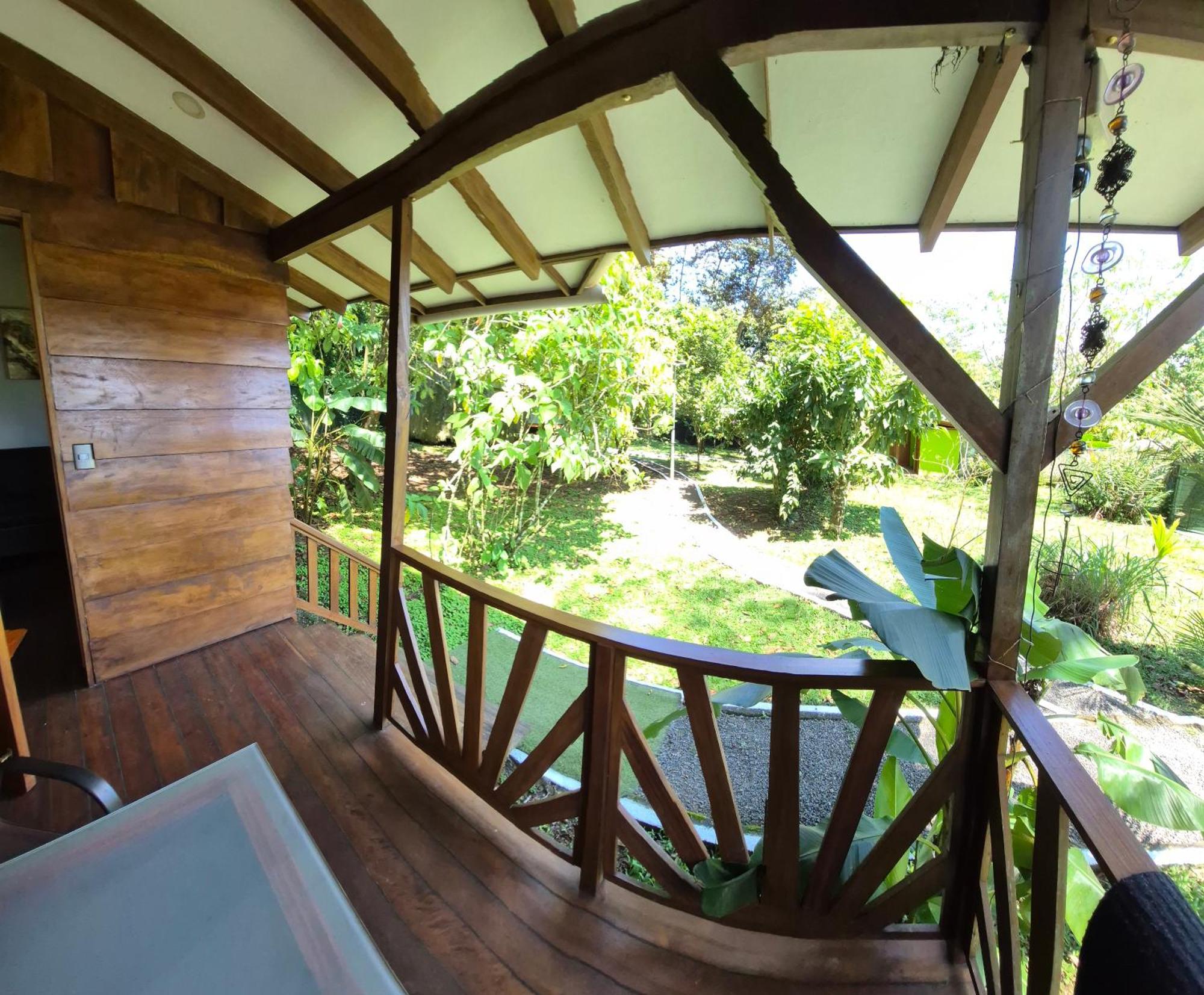 Centro Ananda Bed & Breakfast Guapiles Luaran gambar